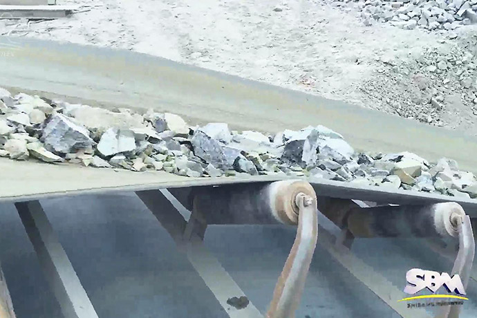 河南時(shí)產(chǎn)450-500噸玄武巖破碎生產(chǎn)線